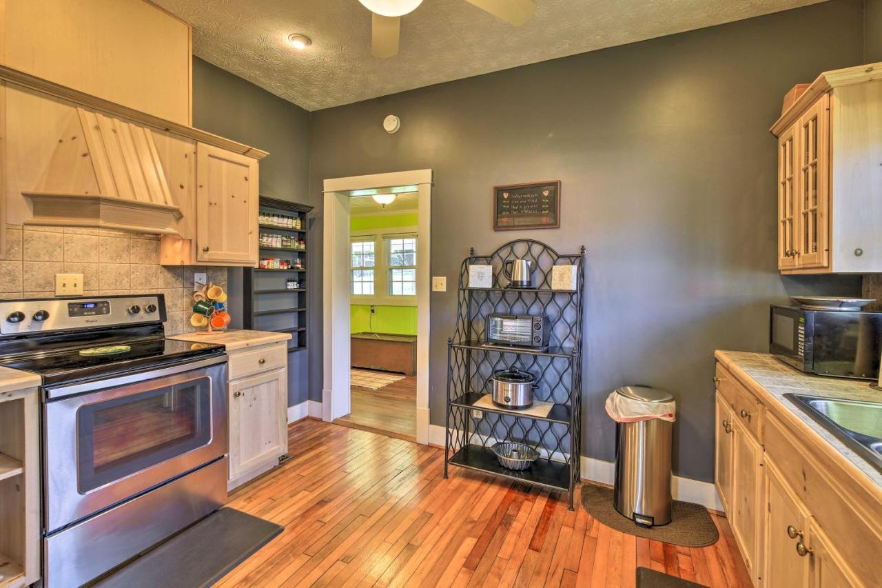 Cozy Damascus Cottage With Porch And Trail Access! Exterior foto